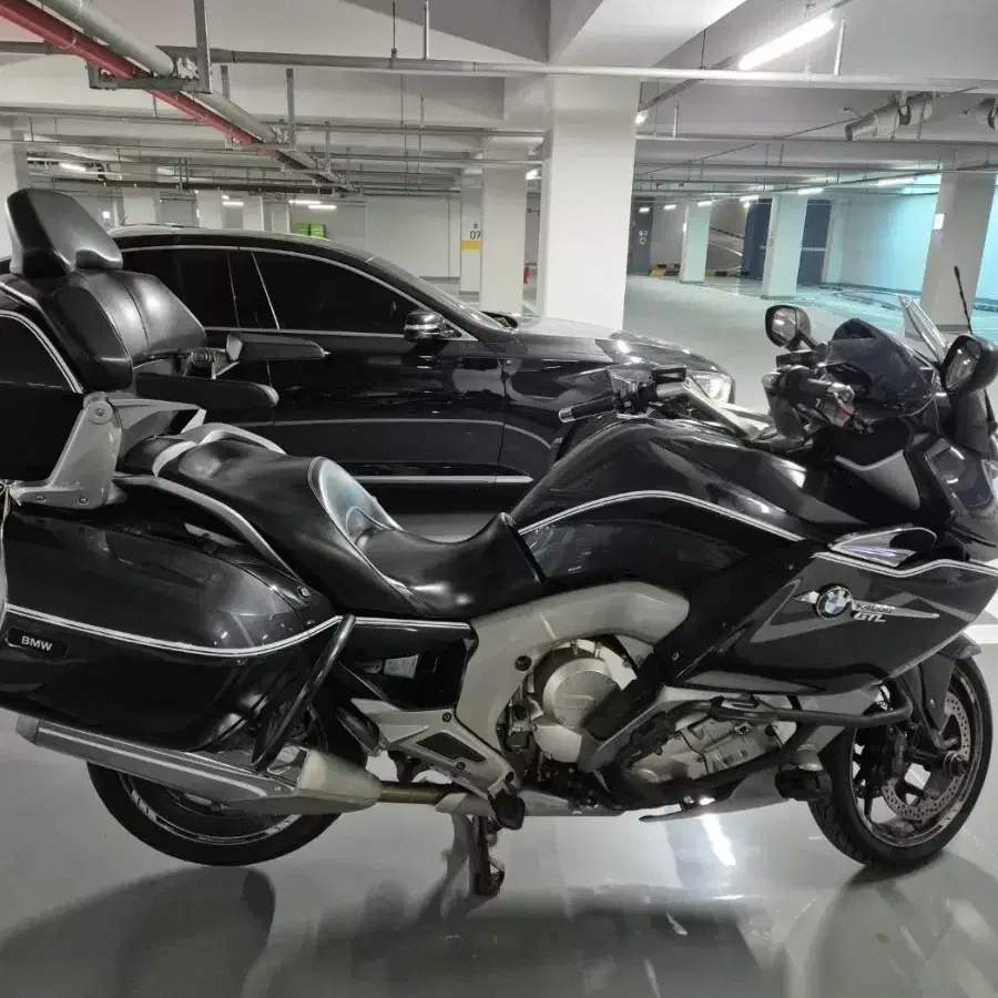 BMW K1600GTL