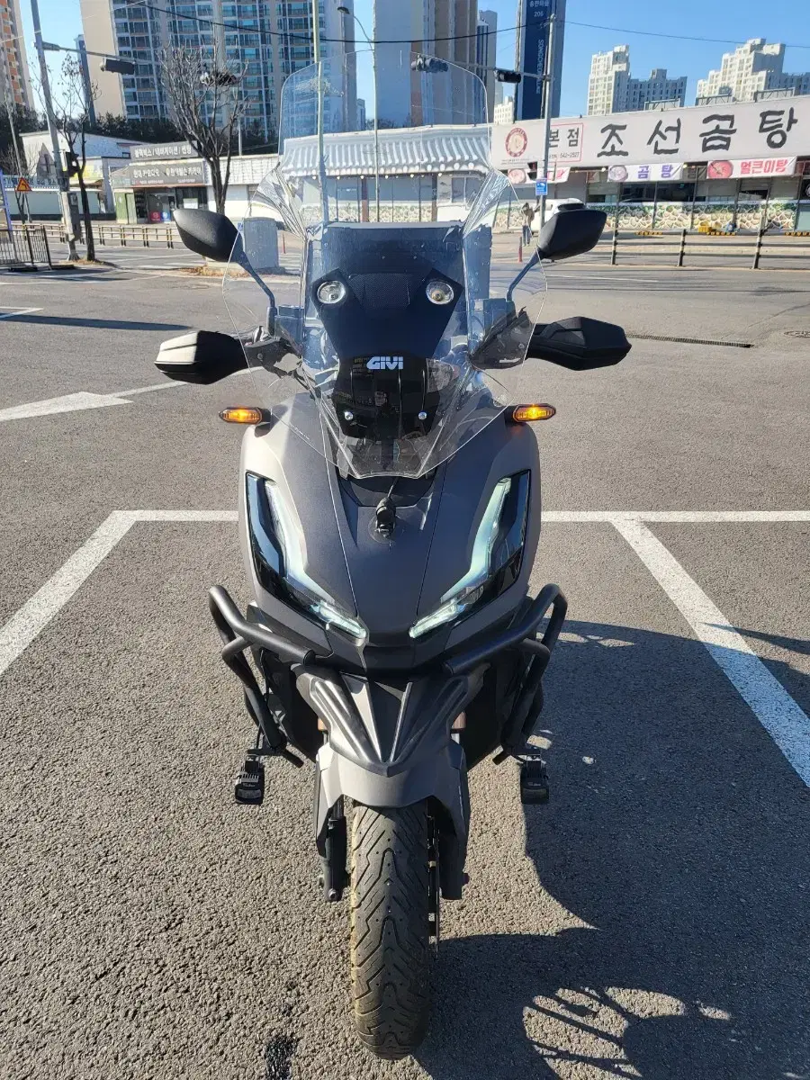 2022년식 혼다 ADV350 튜닝차량 팝니다