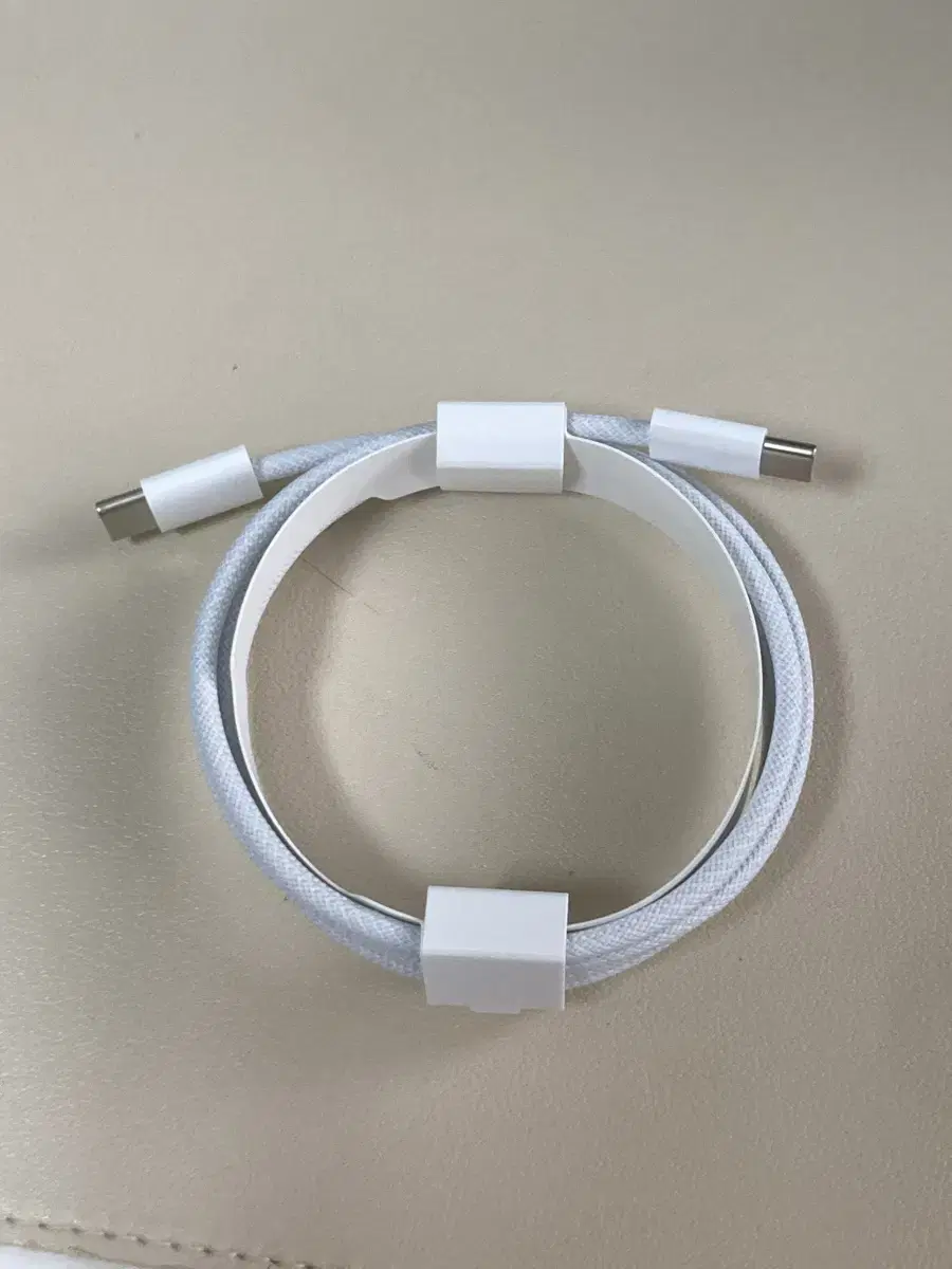 Original iPhone Type C charger