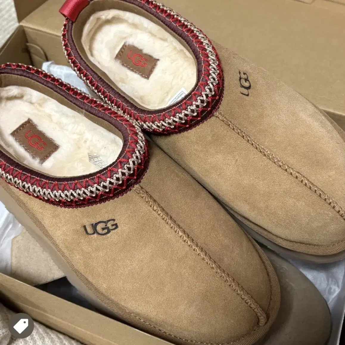 UGG Tazz 슬리퍼 Chestnut 220 사이즈