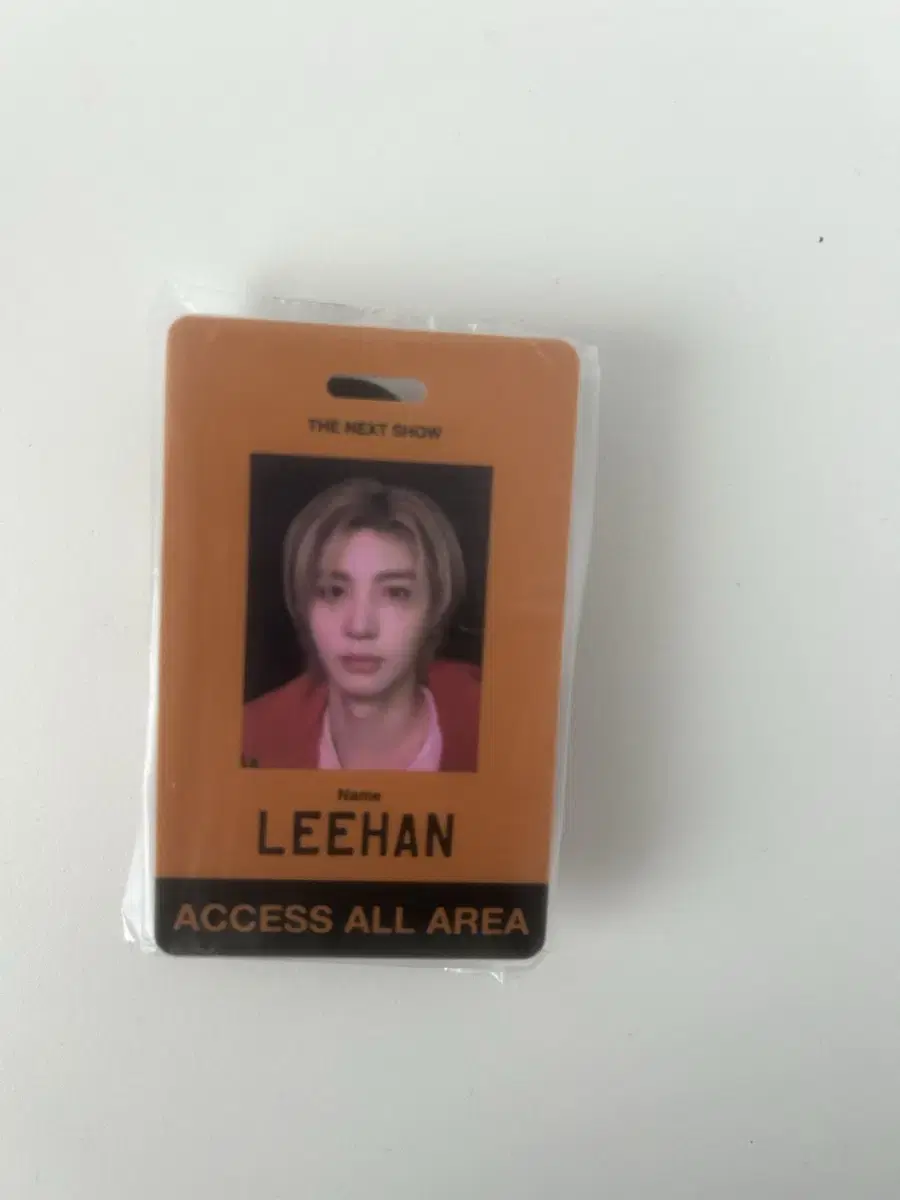 boynextdoor season's greetings leehan kard staffcard