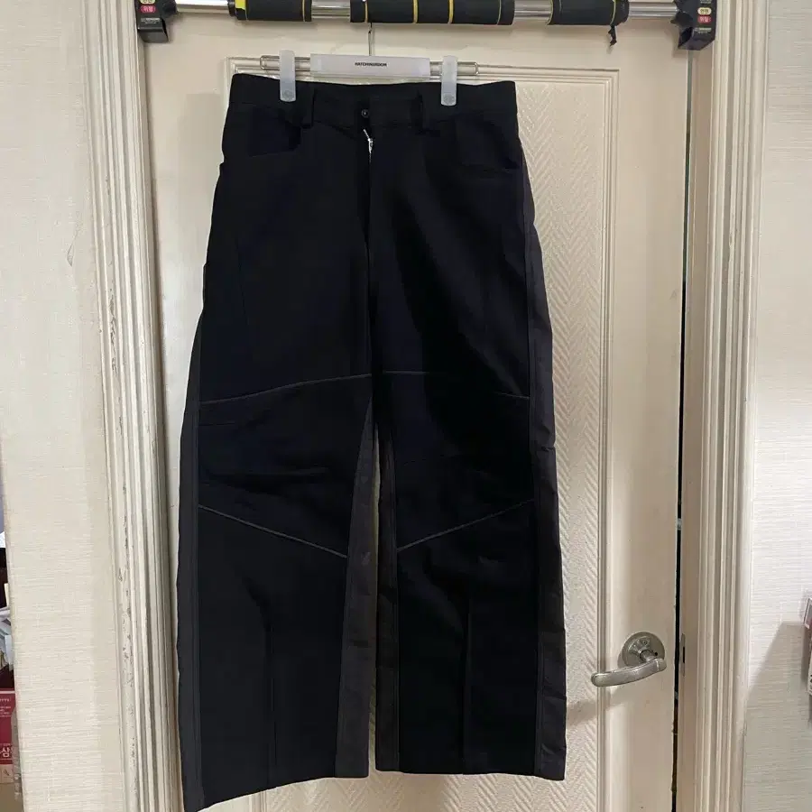 Xlim ep.6 04 trousers