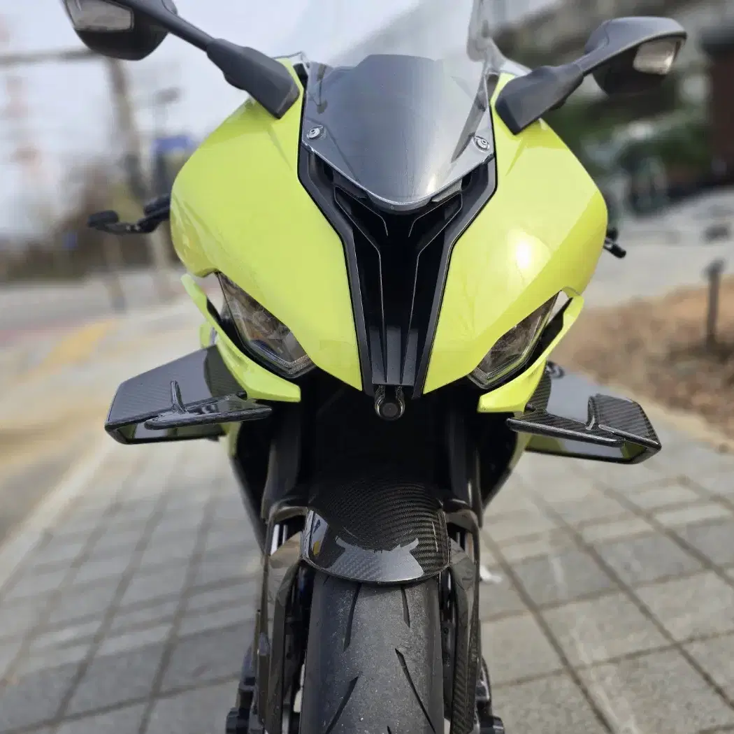 bmw m1000rr 2022년식 50주년 한정판컬러 판매합니다.