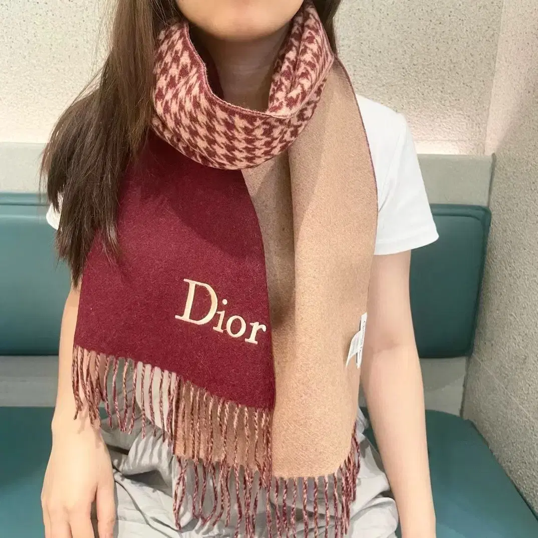 DIOR 디오르 여사 스카프 캐시미어 100%