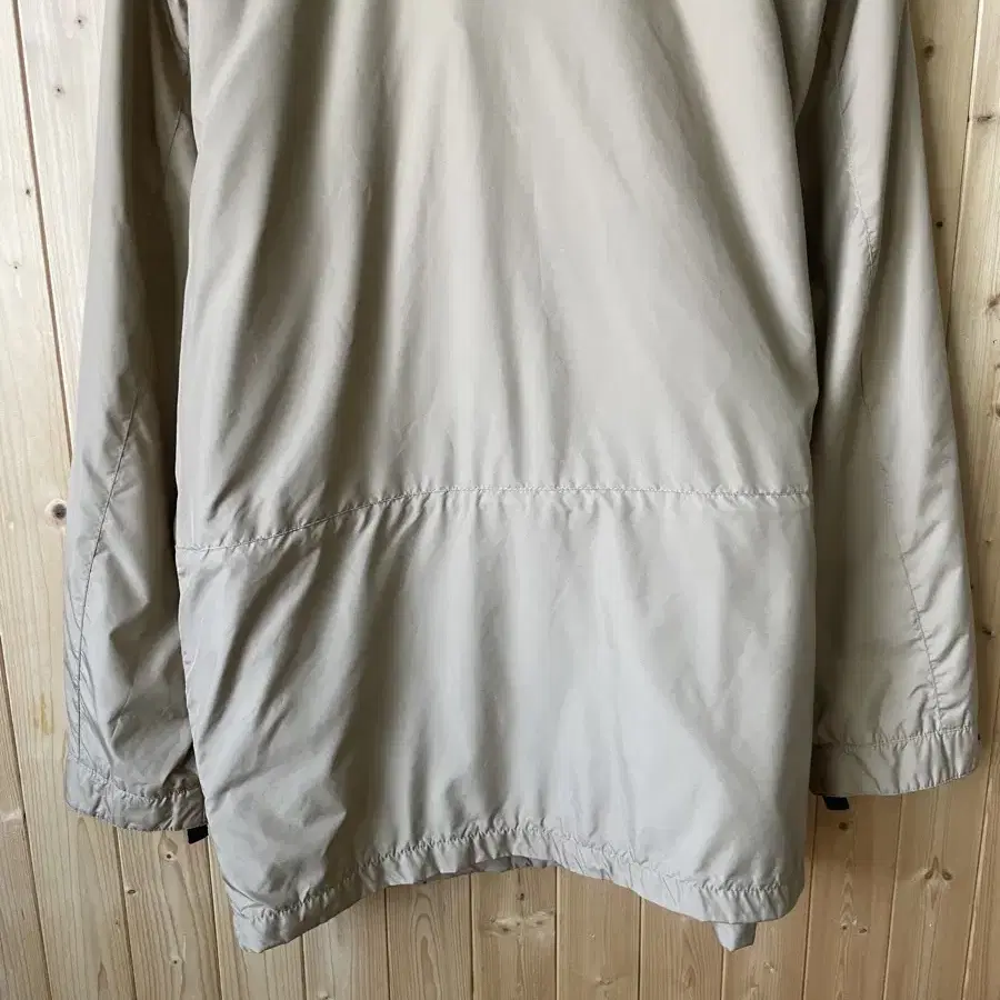 Beverly Nylon Jacket