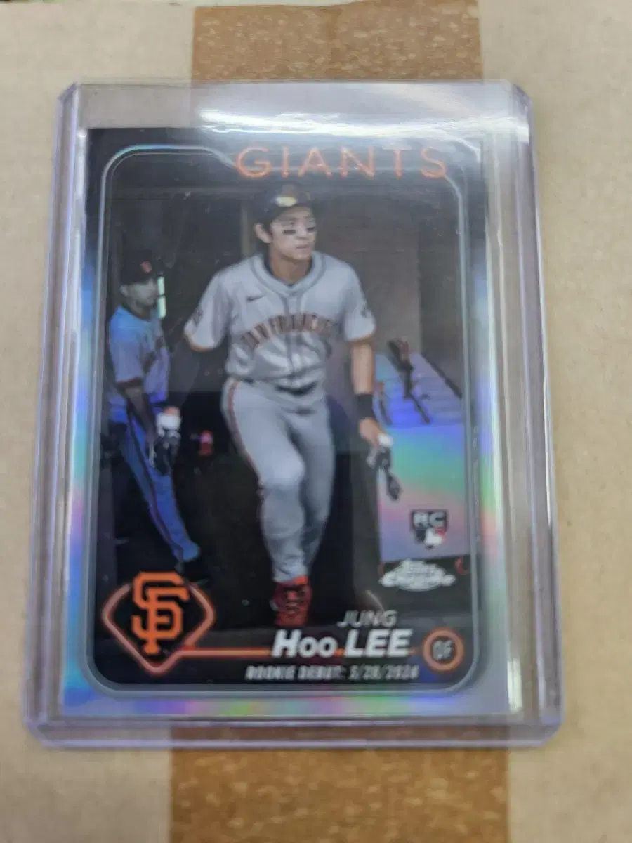 이정후 2024 Topps Chrome 리플렉터 루키 카드