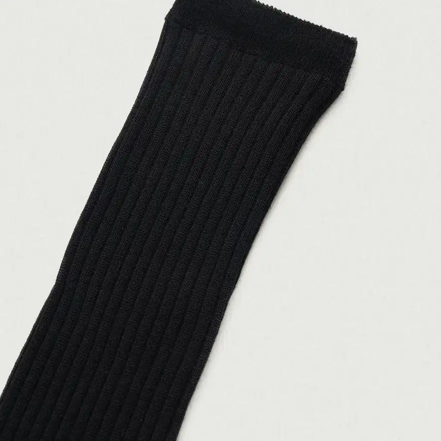 더바넷 Merino Over Knee Knit Socks (블랙)