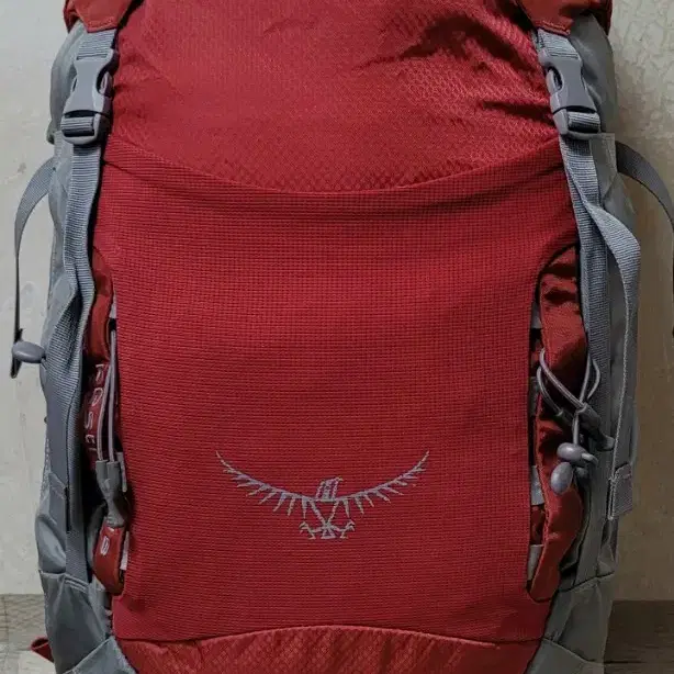 오스프리 OSPREY 케스트럴 kestrel 48 등산배낭 여행캠핑백팩