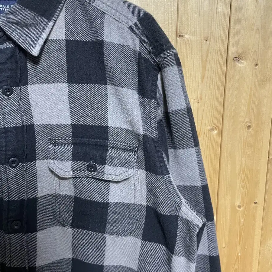 American Eagle Check Shirt