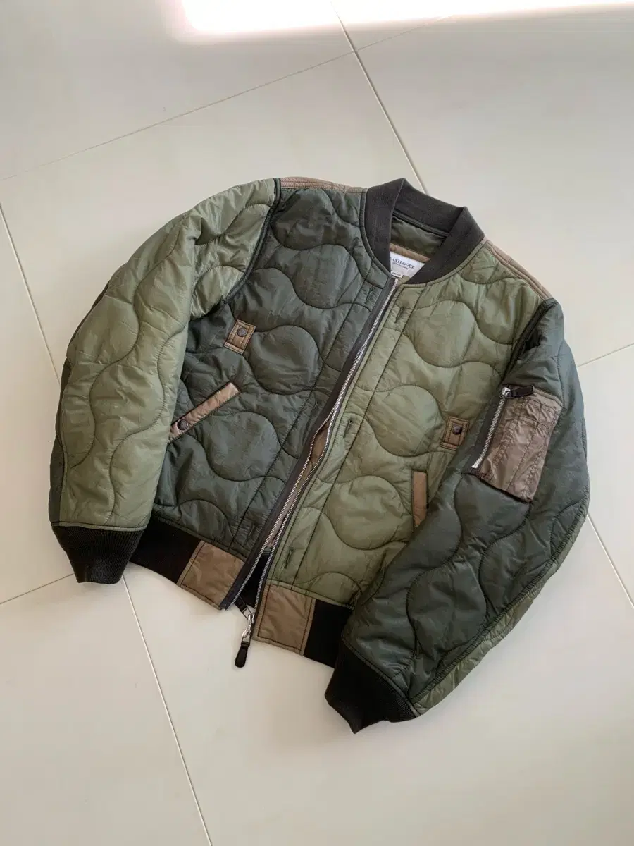 Eastrog quilted liner ma1 jacket jumper L