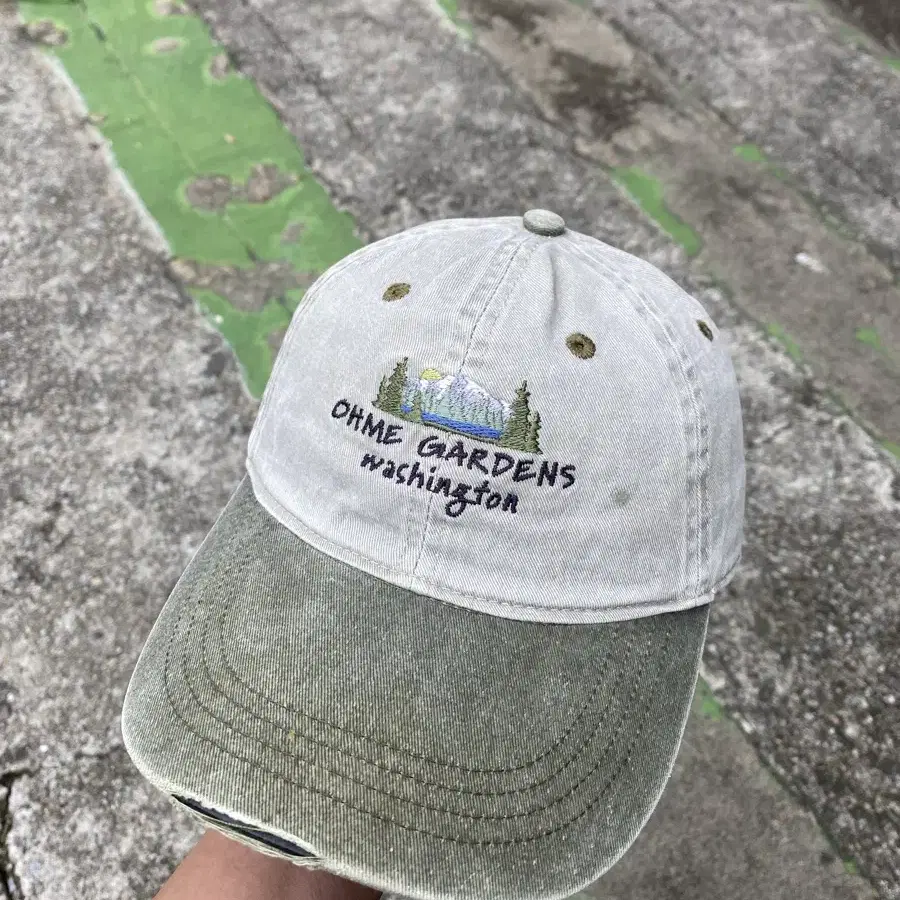 Ohme Gardens Vintage Cap