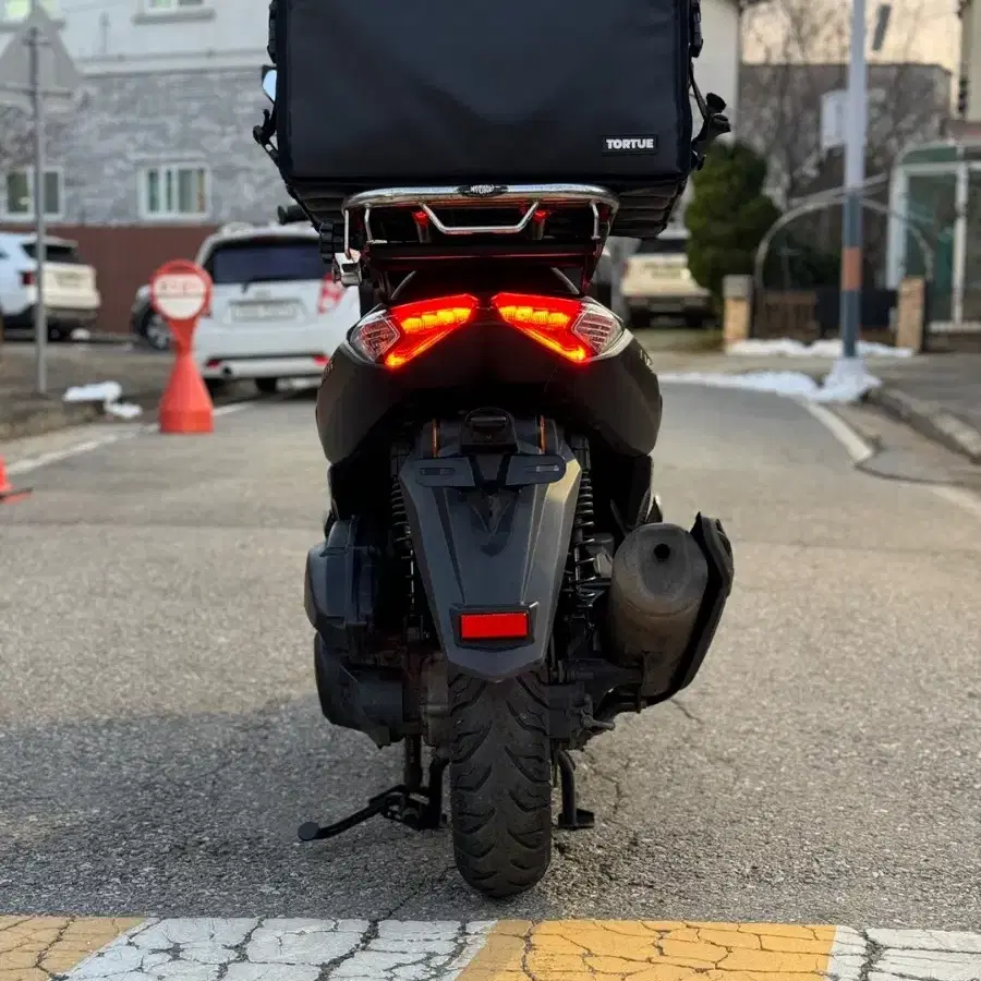 야마하 nmax125 22년식 컨디션 좋은차량 판매합니다.