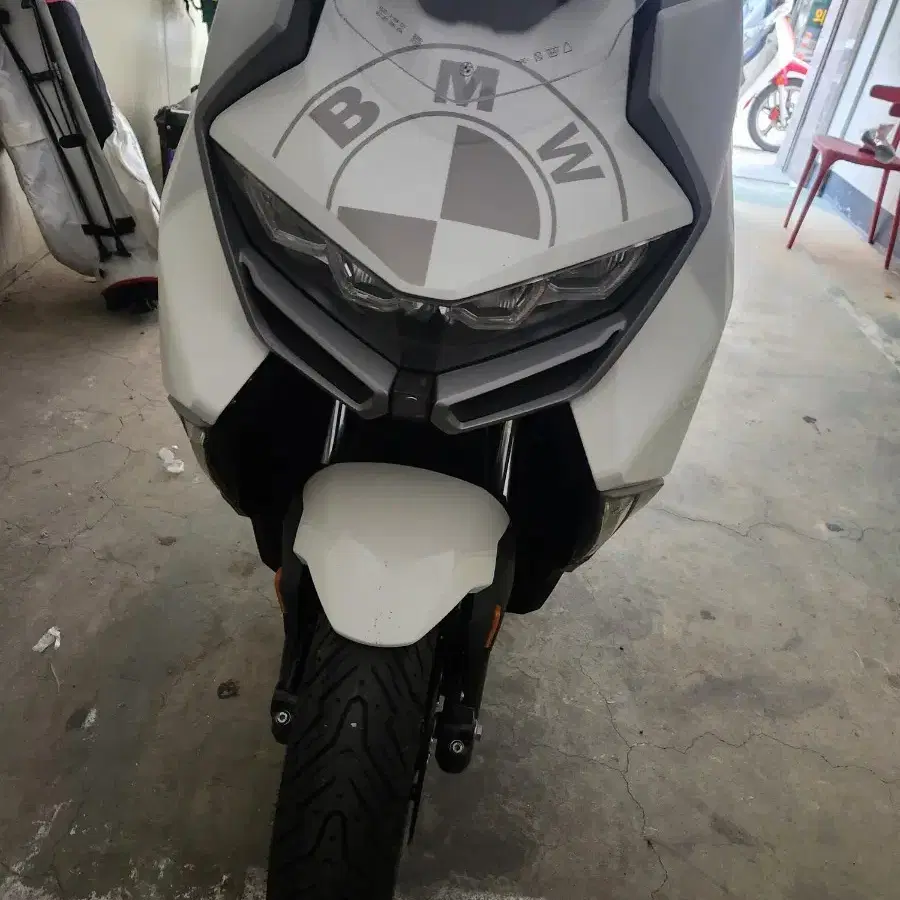 24년식 BMW C400GT 450km 탄 신차급 팝니다