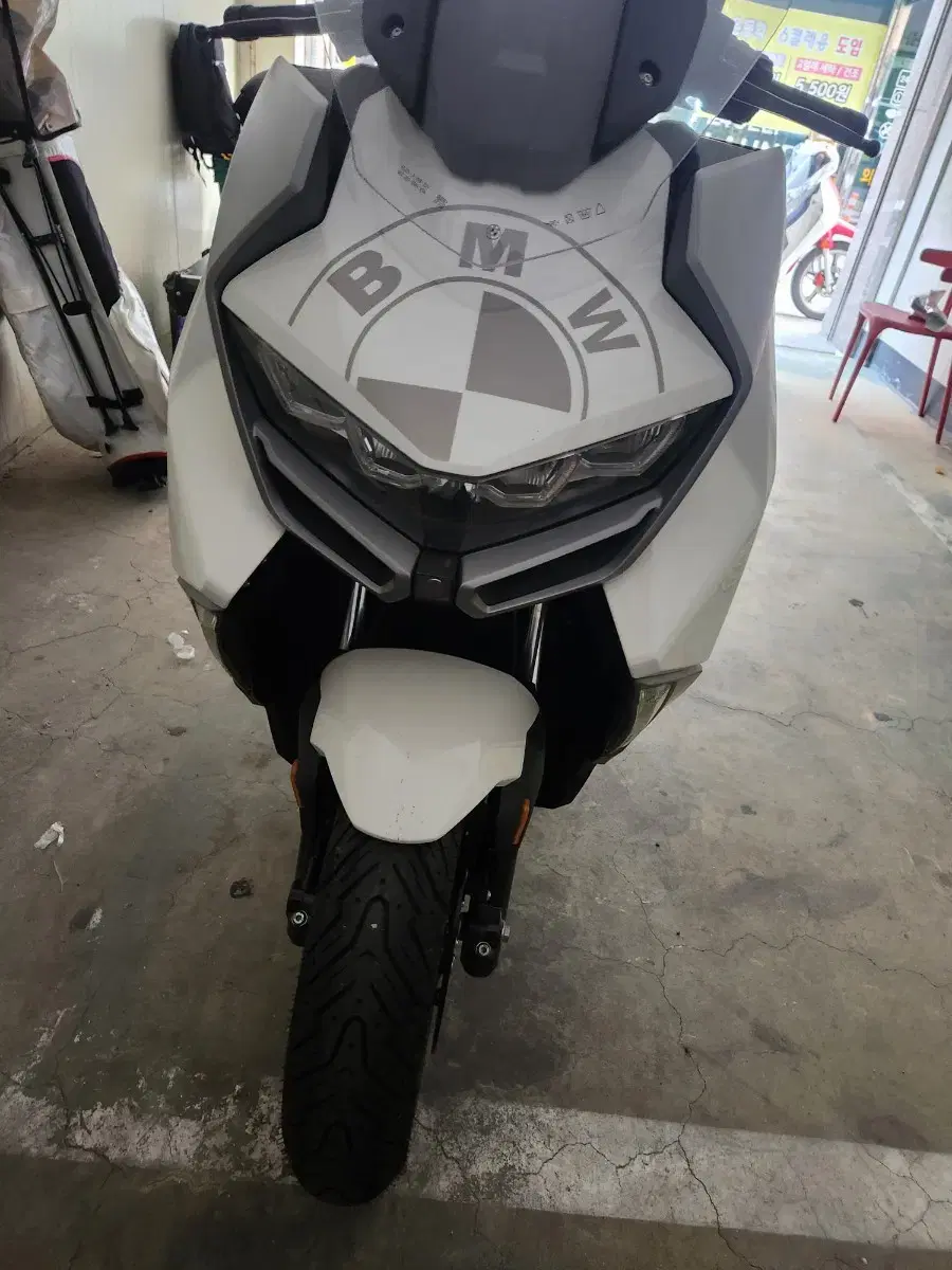 24년식 BMW C400GT 450km 탄 신차급 팝니다