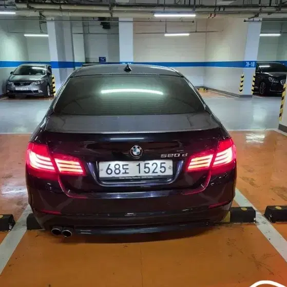 13년식 BMW 520D 특가 689만원