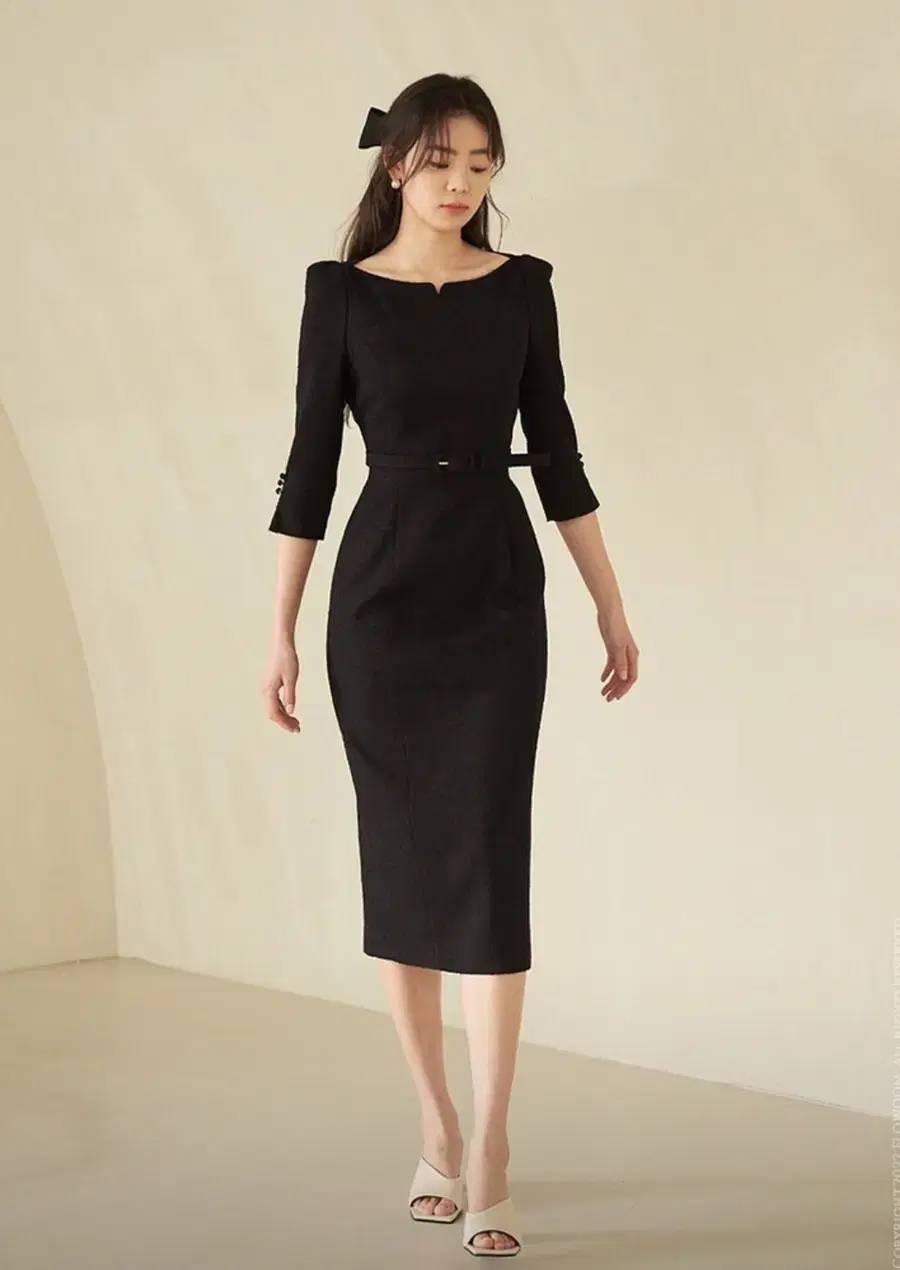 플로움 Classic Diana Dress 블랙 M