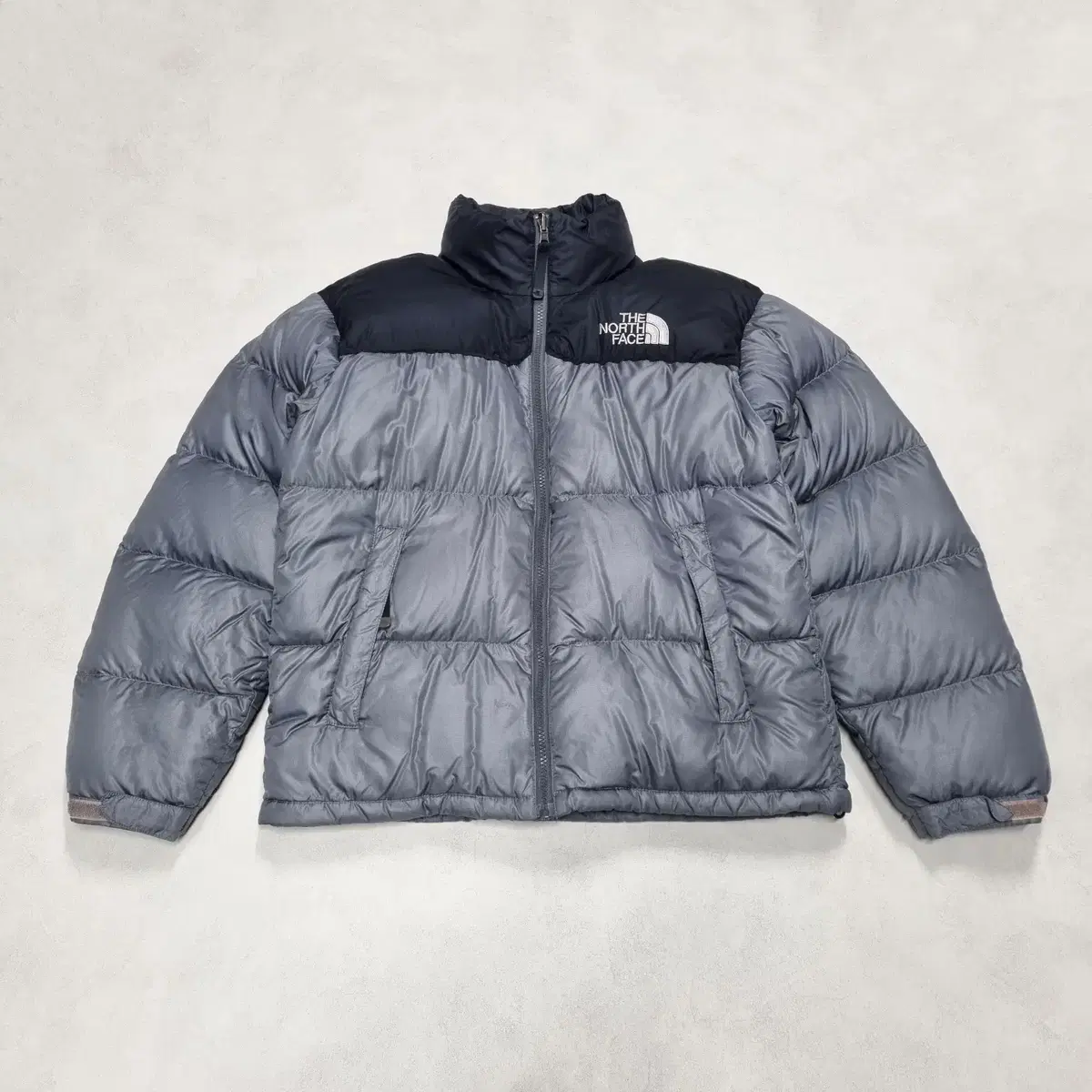 구형 노스페이스 눕시 그레이 - 90(S)    NORTH FACE 패딩