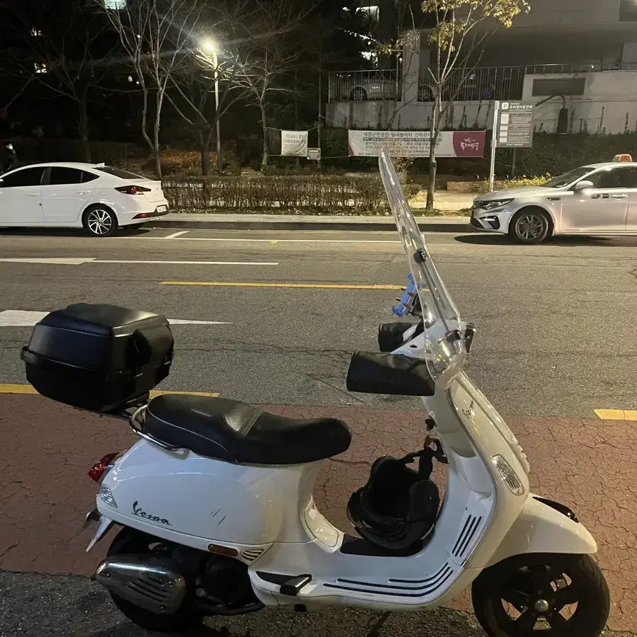 베스파 LX 125 18년식