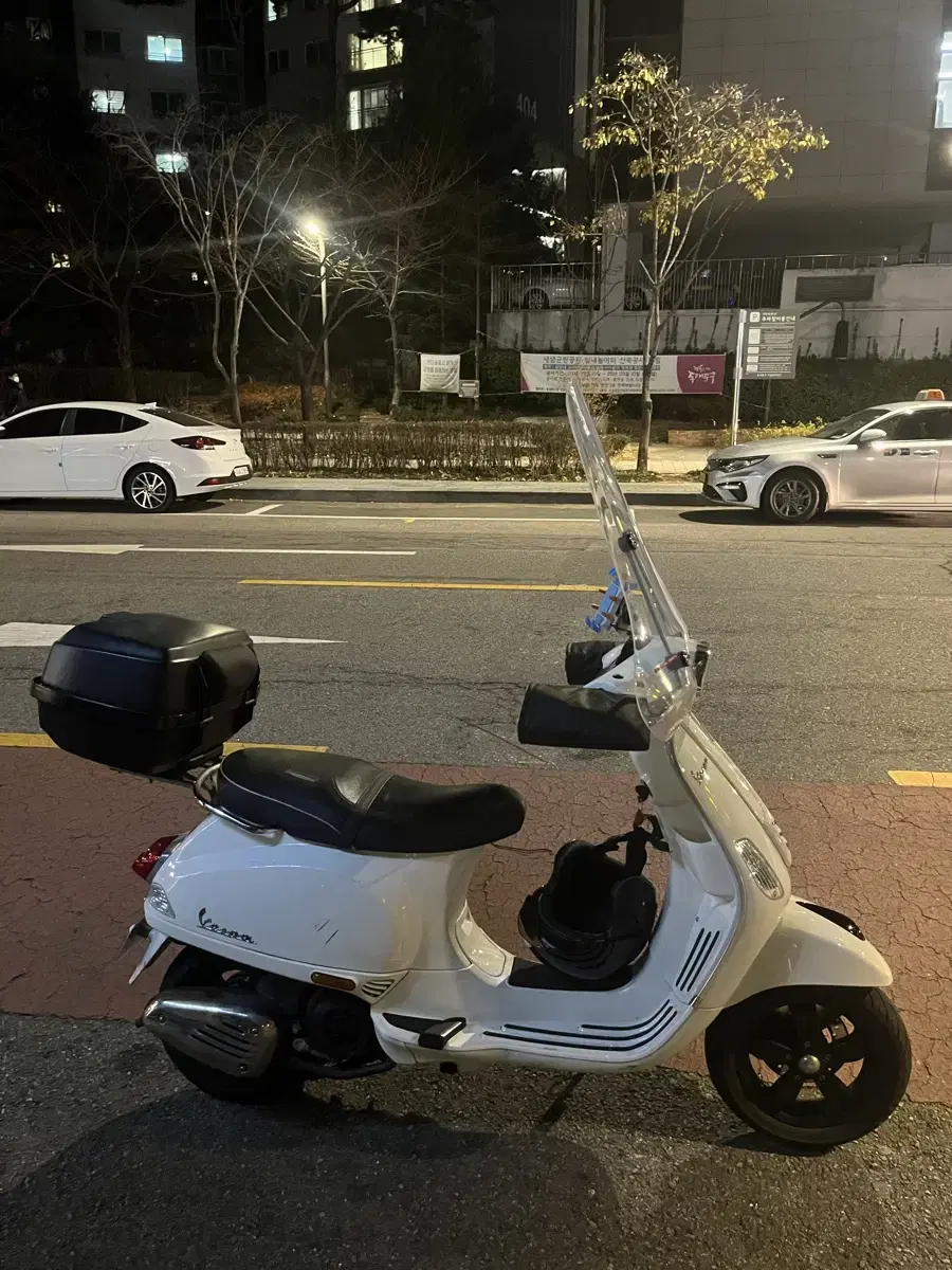 베스파 LX 125 18년식