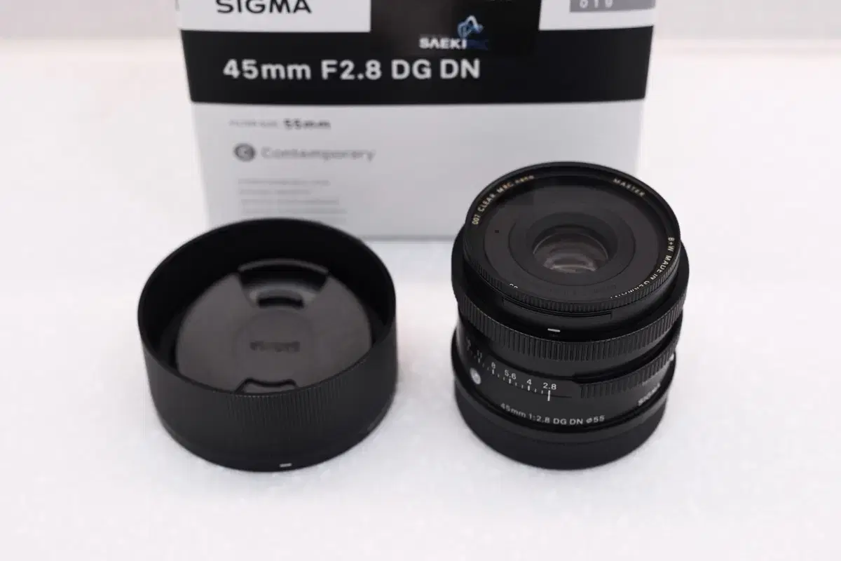 시그마 45mm f2.8 L마운트 새상품급 풀박 팝니다