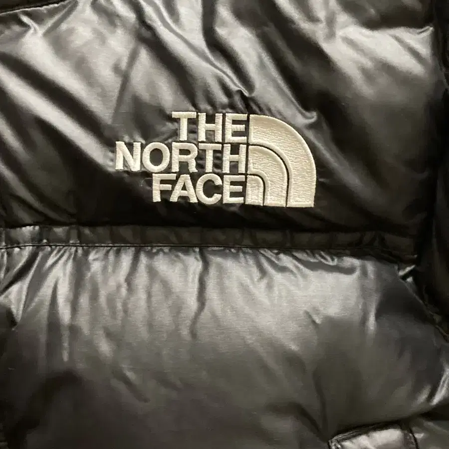 노스페이스 크롭 TNF 패딩