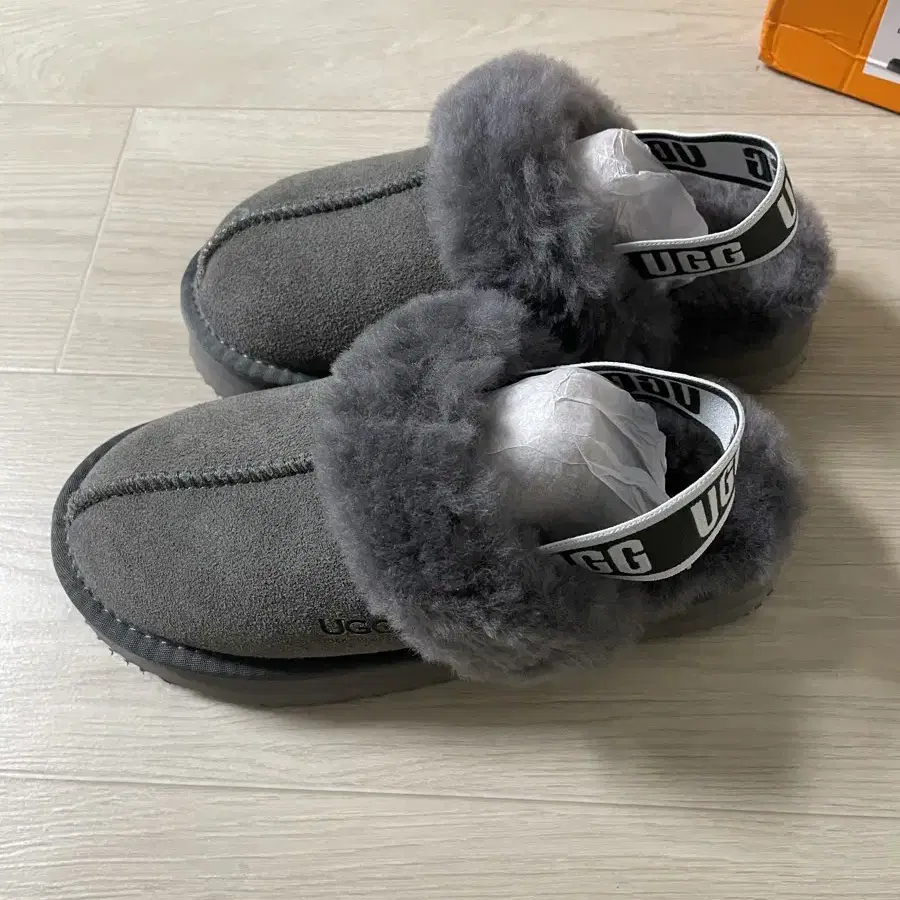 호주 어그 슬리퍼 UGG