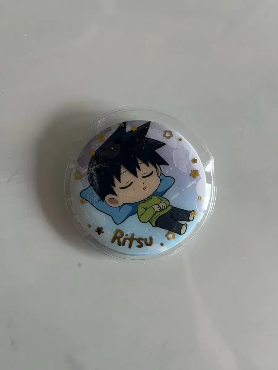 Mobsaiko Ritz Can Badge