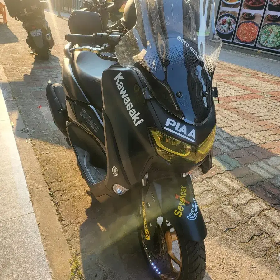 nmax125 23년식