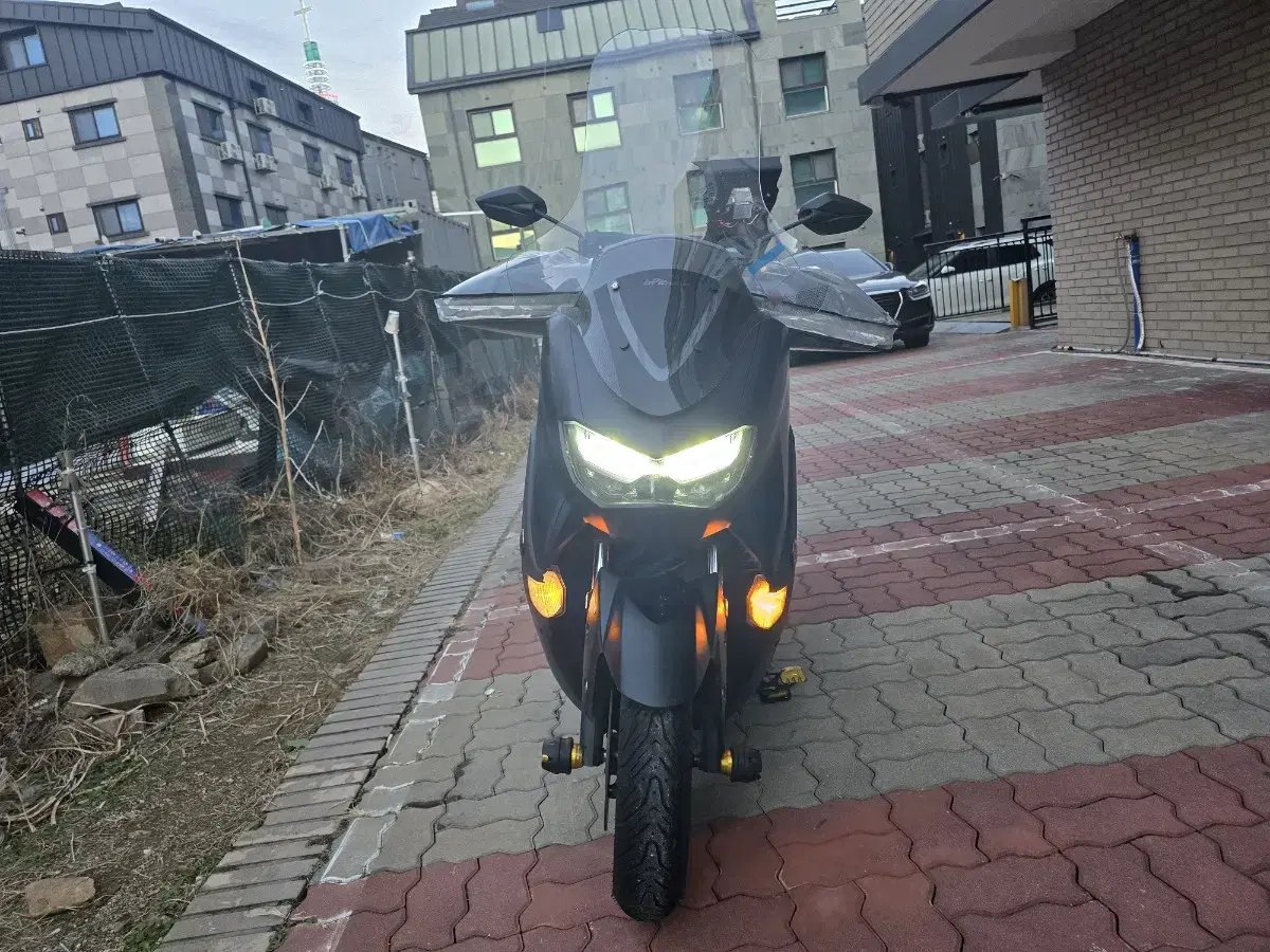 nmax125