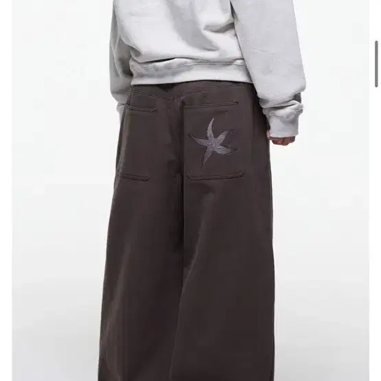 더콜디스트모먼트 TCM starfish chino pants