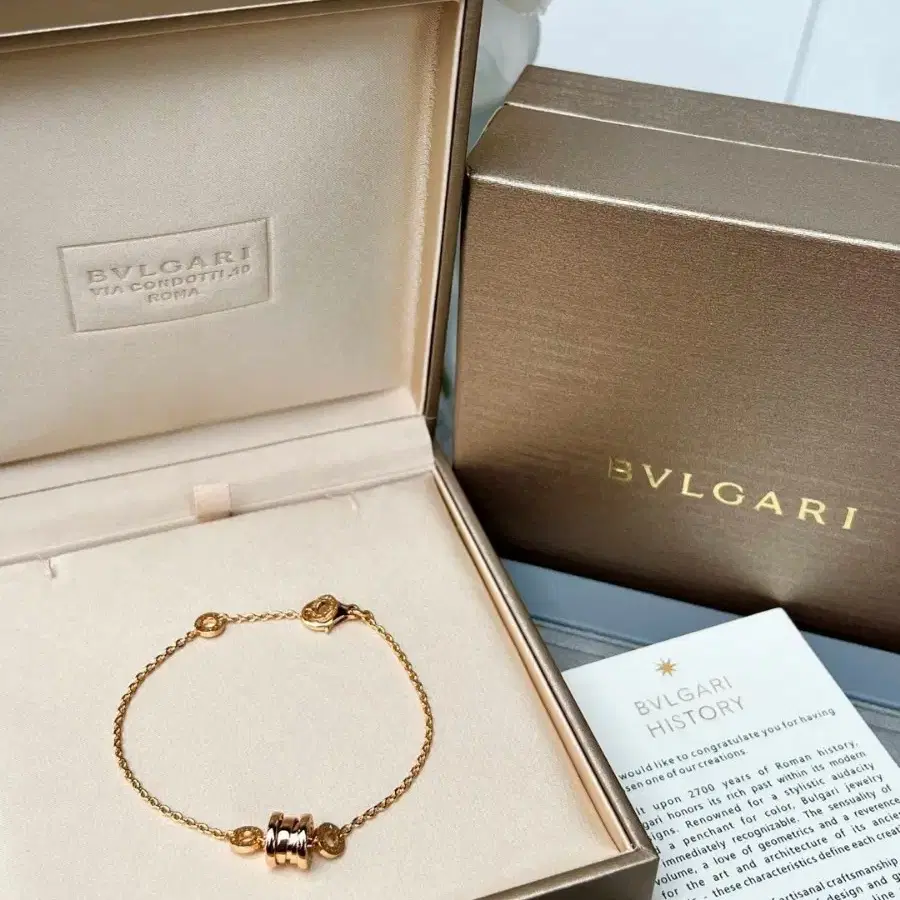 BVLGARI   불가리  금빛 목걸이