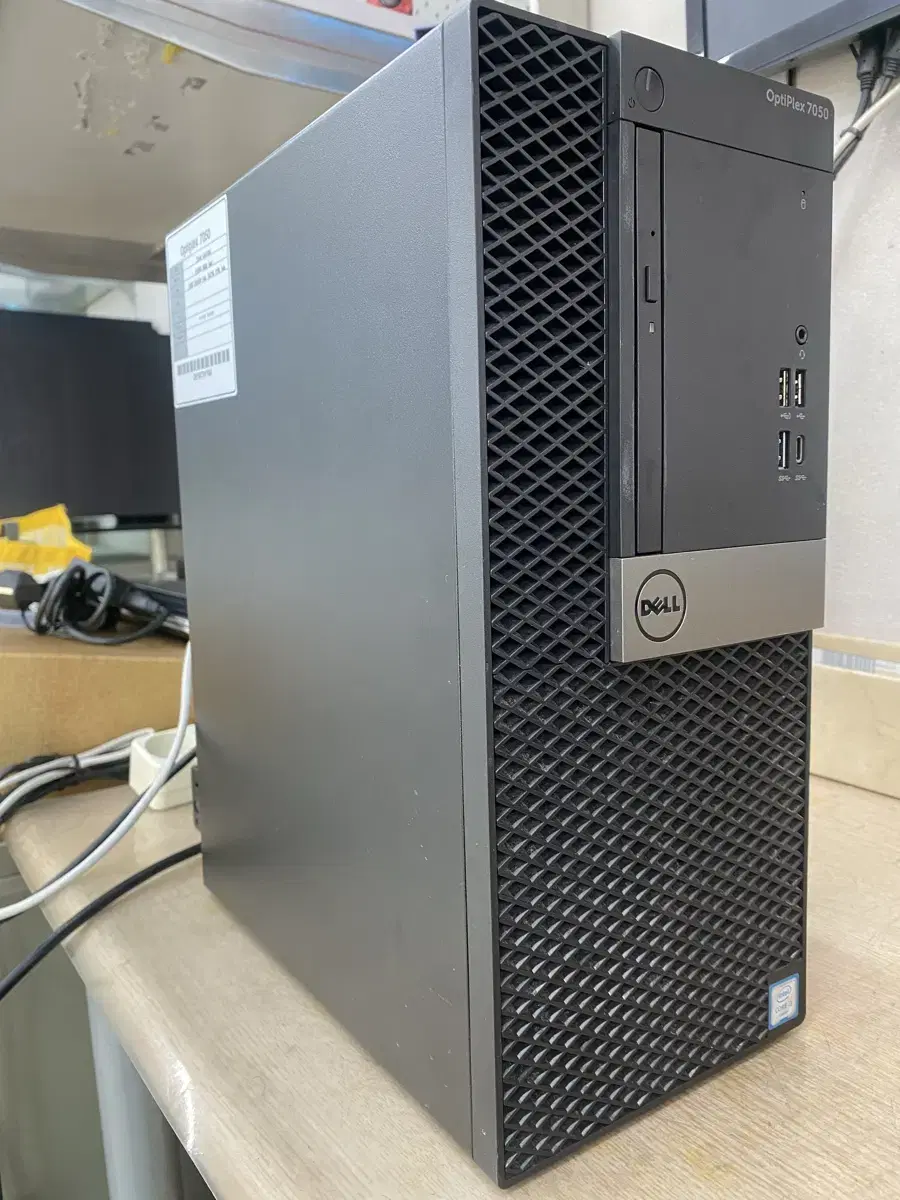 DELL 컴퓨터 i3-6100/8GB/M.2-256/HDD1TB