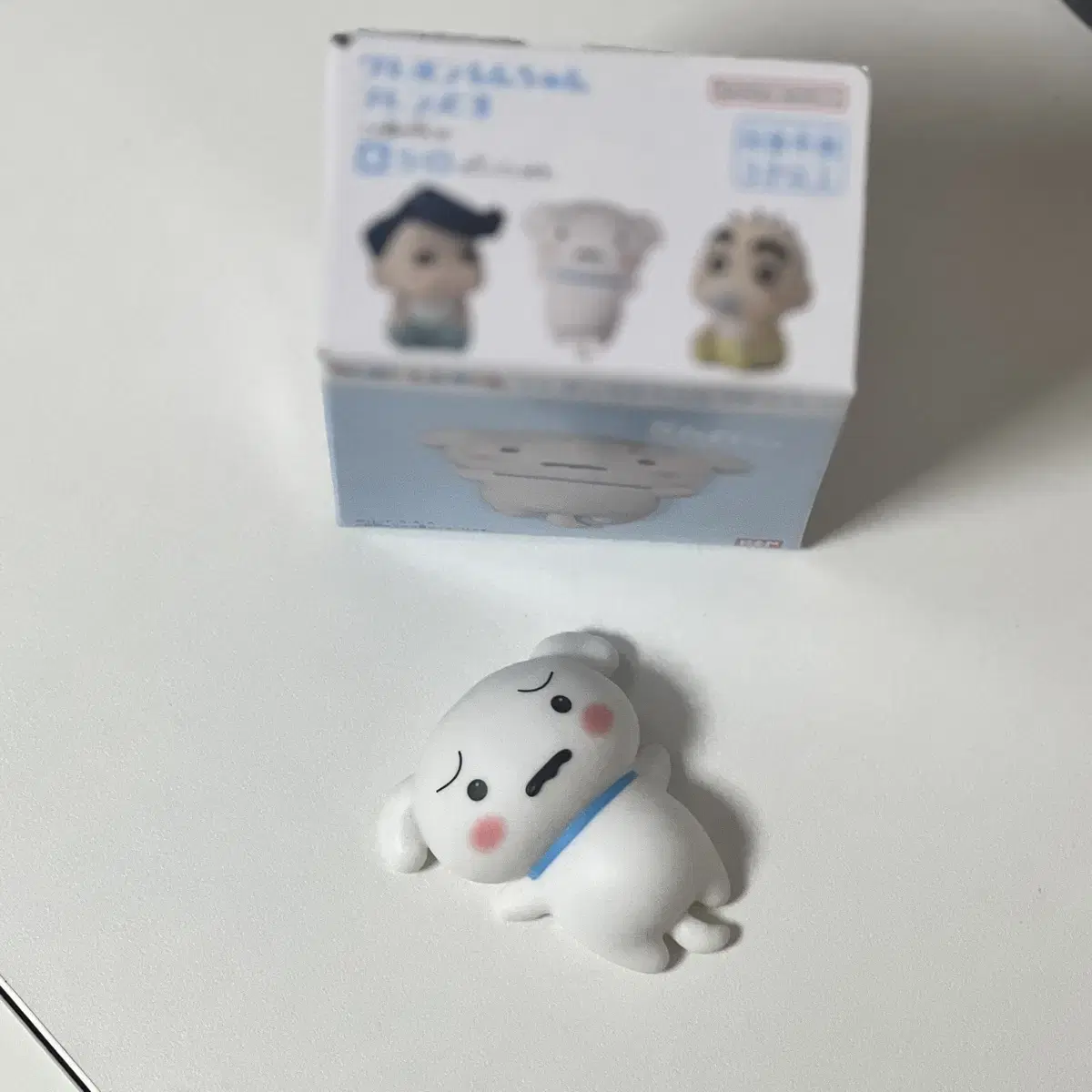 흰둥이 피규어(반다이 정품)