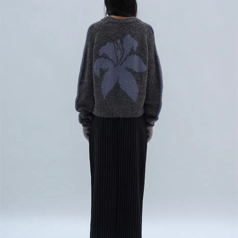 파르티멘토 우먼 니트 LILY BOUCLE KNIT SWEATER