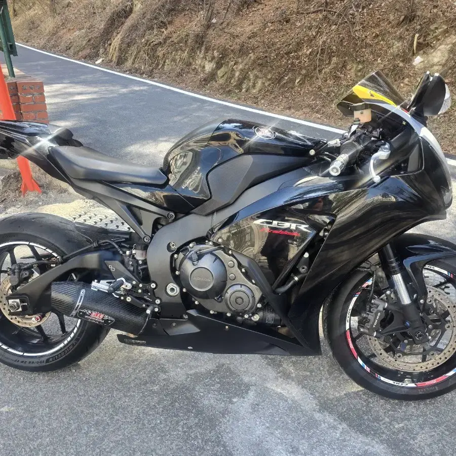 2012년식 옵션좋은 혼다 cbr1000rr 판매합니다