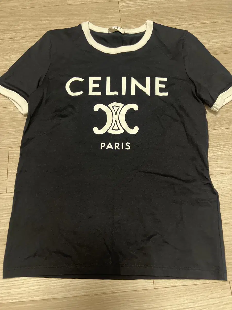 CELINE 파리티셔츠