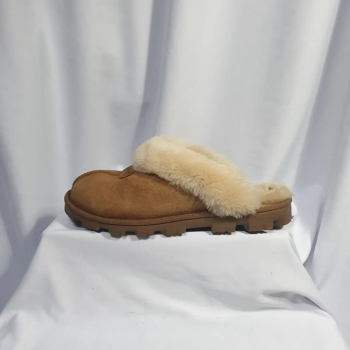 빈티지하서 250 UGG 어그 코게트 체스트넛 뮬 슬리퍼