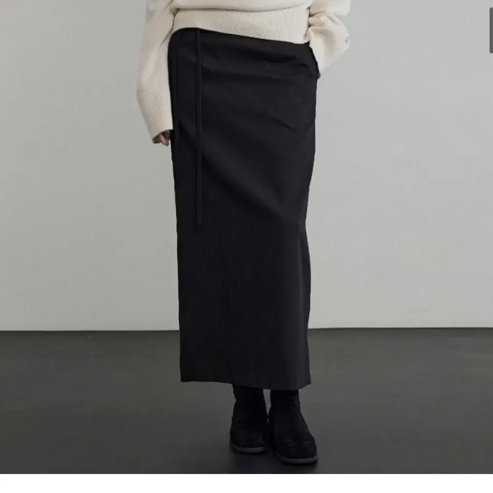 che 체 anne maxi wool skirt