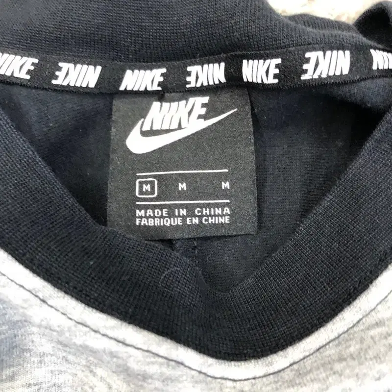 M NIKE 나이키 올드스쿨 맨투맨 A00501