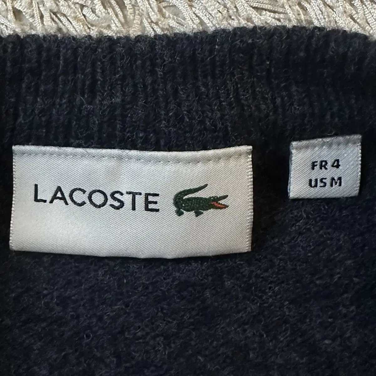 [M] 라코스테 LACOSTE 동일드방레 신형 투톤 울 니트