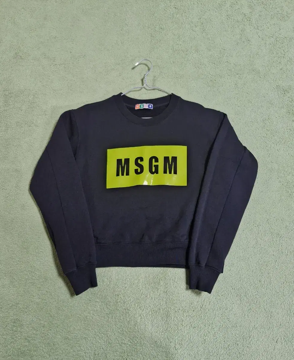 정품 여성 MSGM 로고맨투맨 S