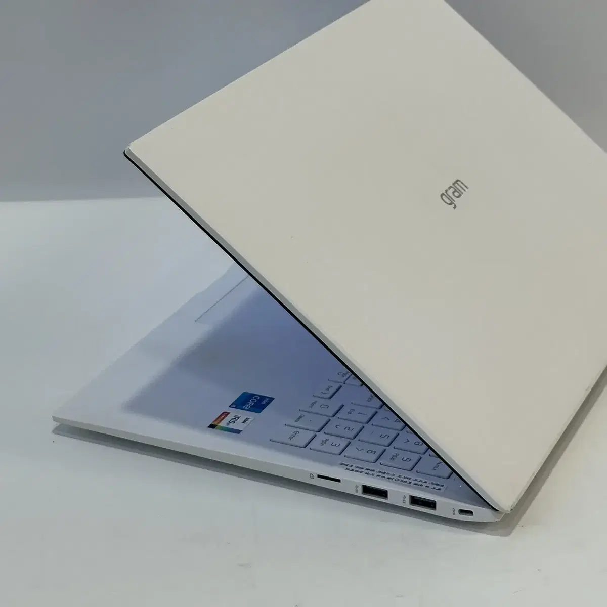 그램 16인치 16ZD90P i5 256GB 8GB 노트북