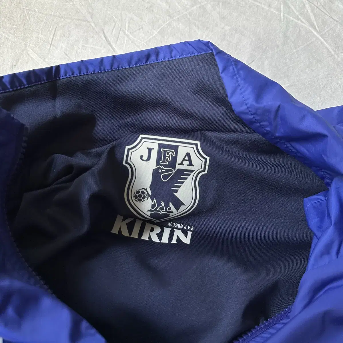 아디다스 adidas 기린 kirin 일본국대 웜업