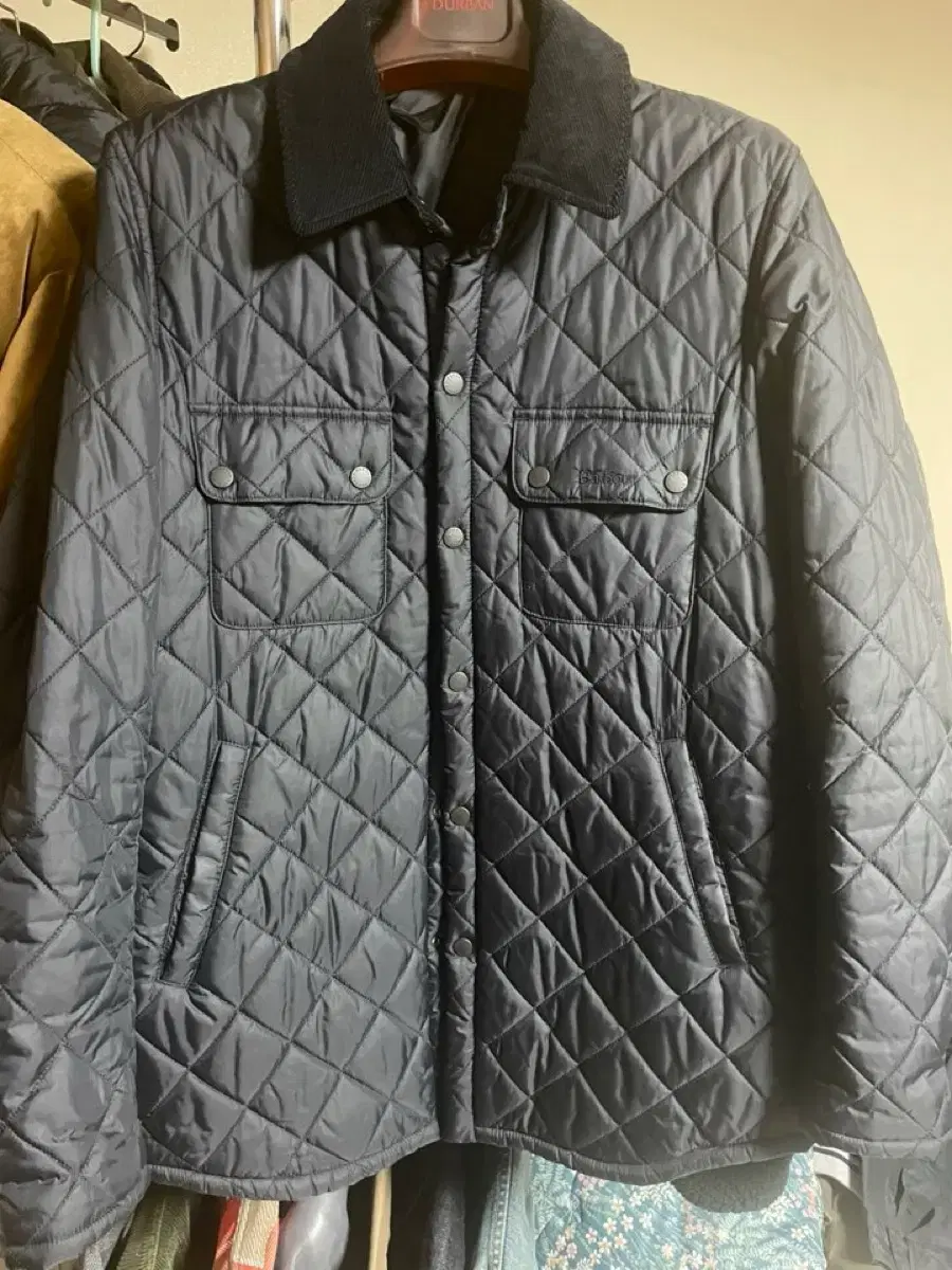 Barbour 퀼팅자켓 L 사이즈 100-105