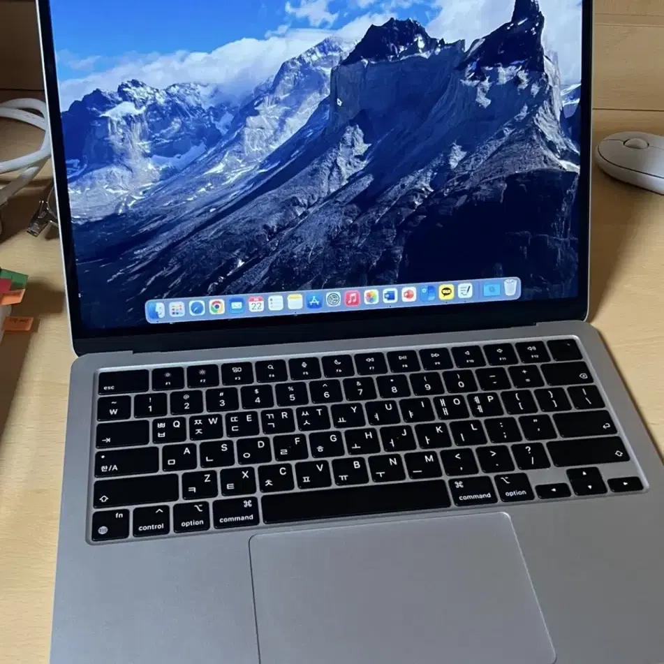 MacBook 13모델(M2) 실버 8/8/16/256