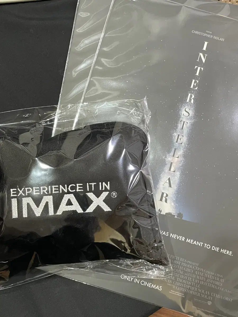 인터스텔라 아이맥스 a3 포스터 + IMAX 무릎담요 + 파우치 미개봉