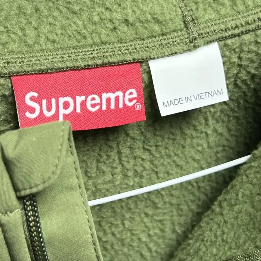 Supreme 집업 (미국 M)