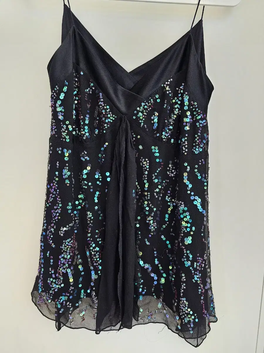 Diane Von Furstenberg Silk Chiffon Sequin Top XS-S