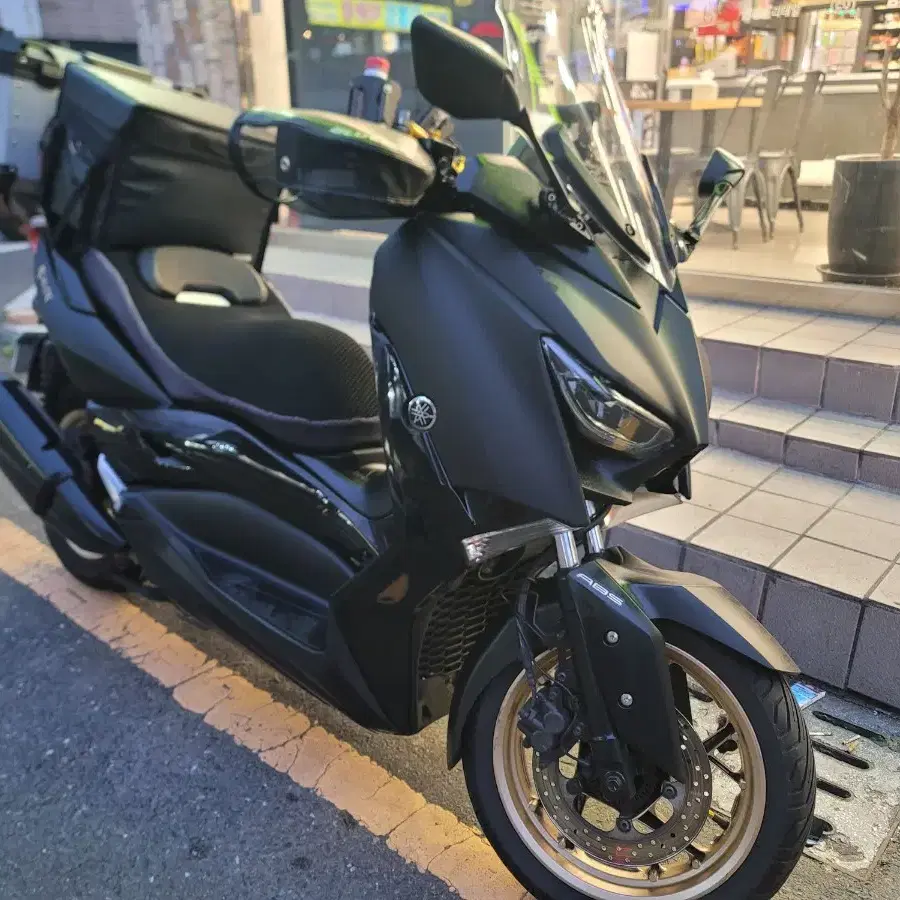 xmax300 20년식