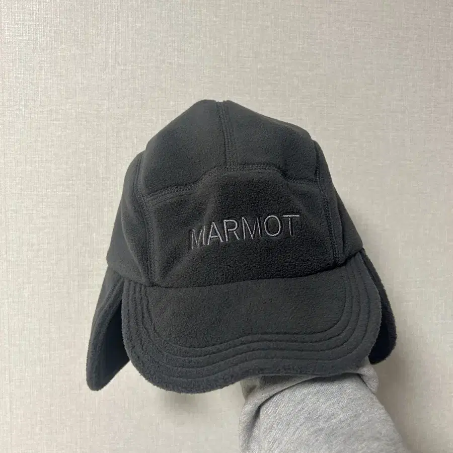 마모트캐피탈 marmot capital 모자 이어플랩캡